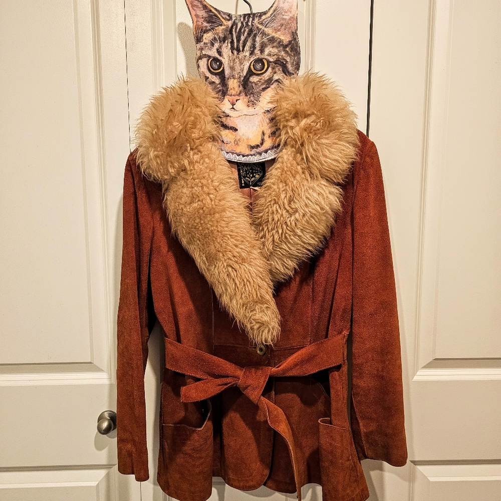 Gastown vintage suede jacket seen on Nicole Richie